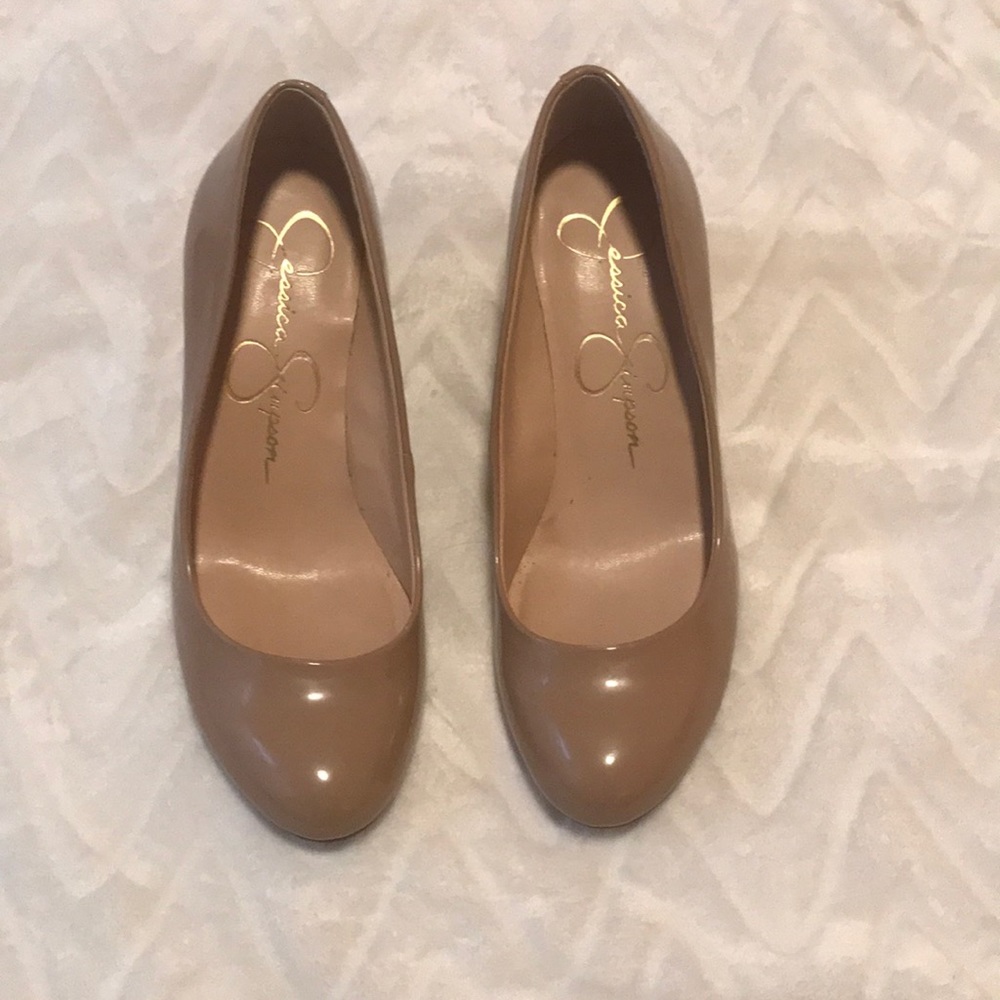 Cute heel wedges Jessica Simpson women size 6.5